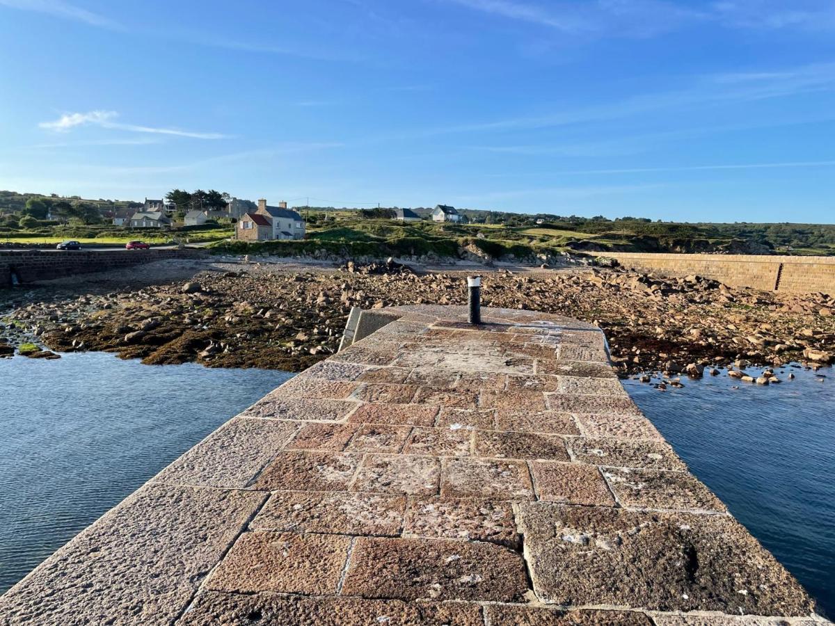 Au Petit Brick - Cosy Beachfront House Maupertus-sur-Mer Exterior foto